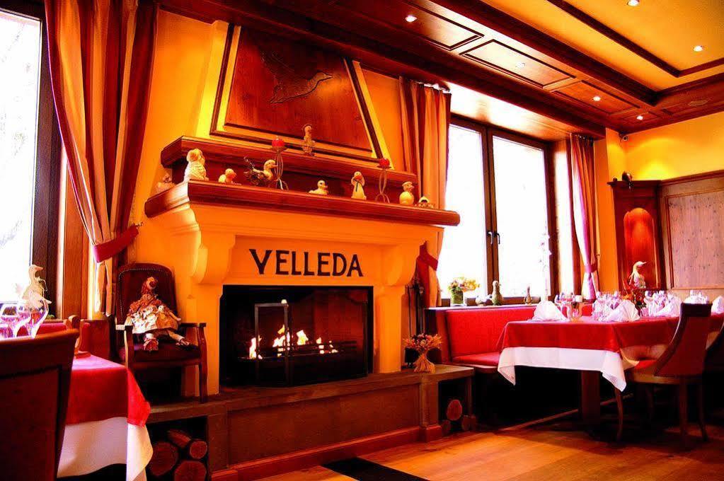 Hotel Restaurant Le Velleda Grandfontaine  Eksteriør bilde